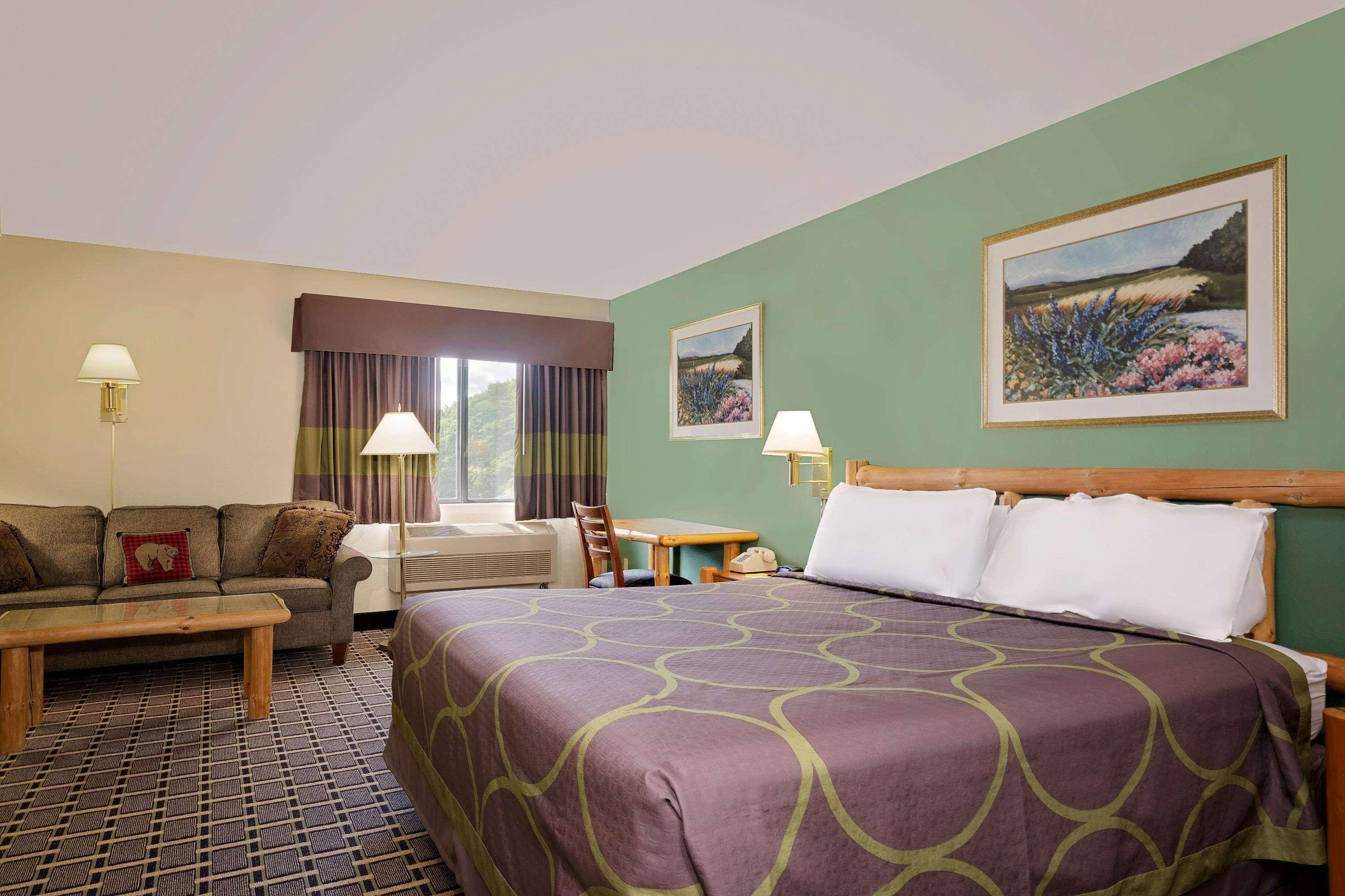 Super 8 By Wyndham Cloquet Exterior foto