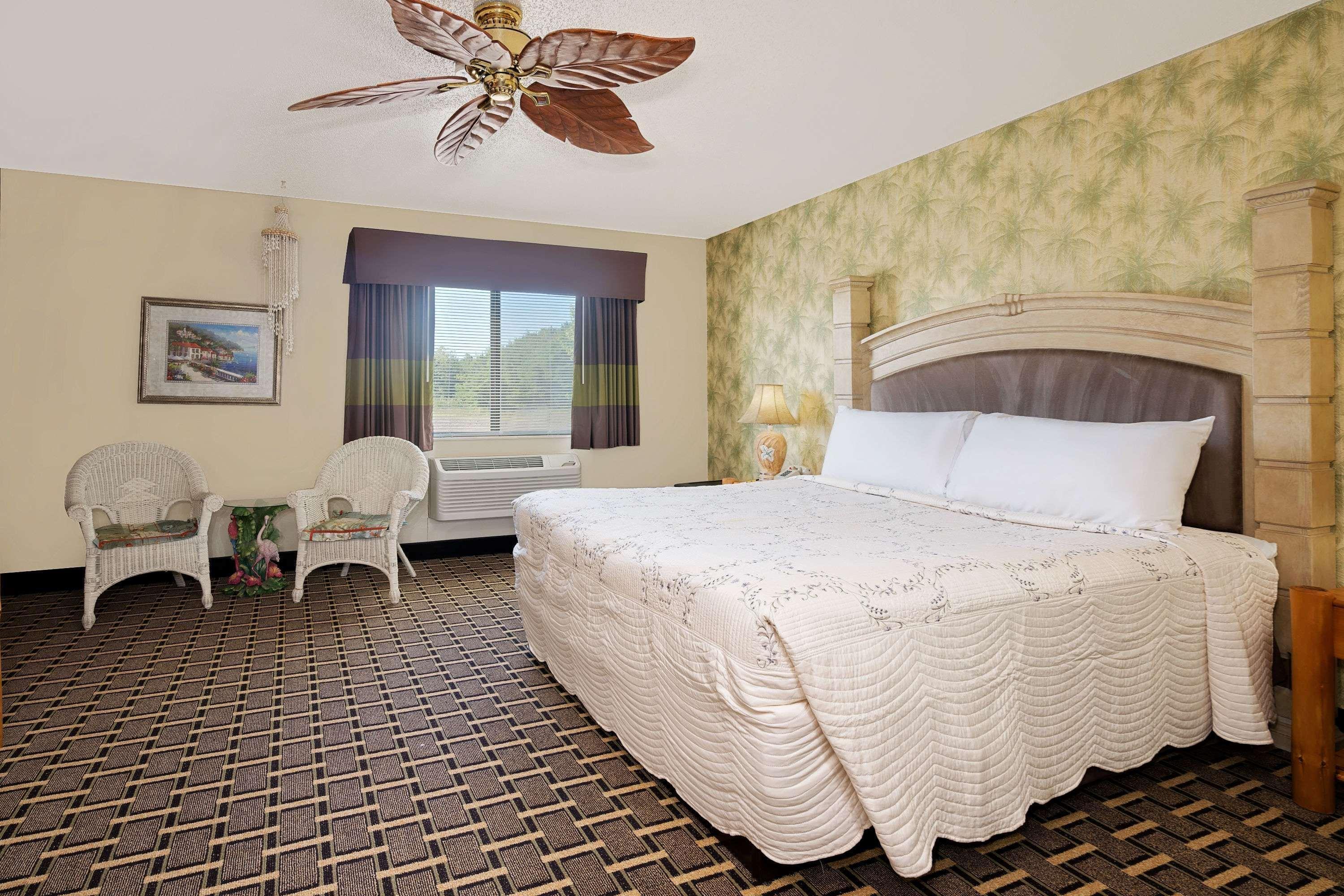 Super 8 By Wyndham Cloquet Exterior foto