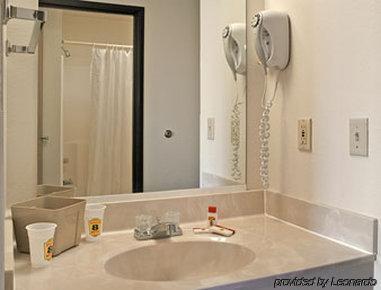 Super 8 By Wyndham Cloquet Quarto foto